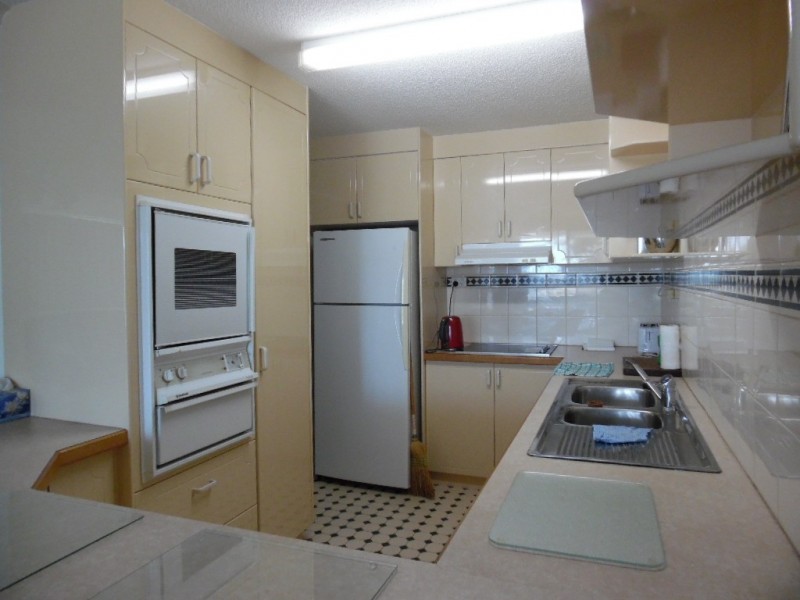 1/367 Esplanade, Scarness QLD 4655