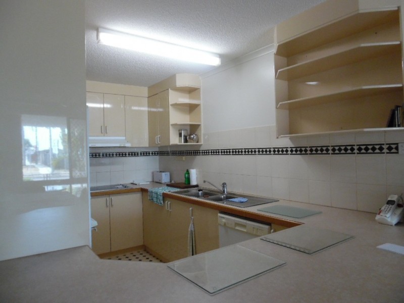 1/367 Esplanade, Scarness QLD 4655