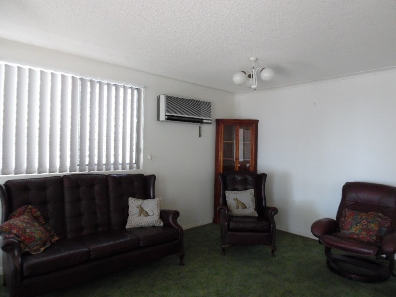 1/367 Esplanade, Scarness QLD 4655