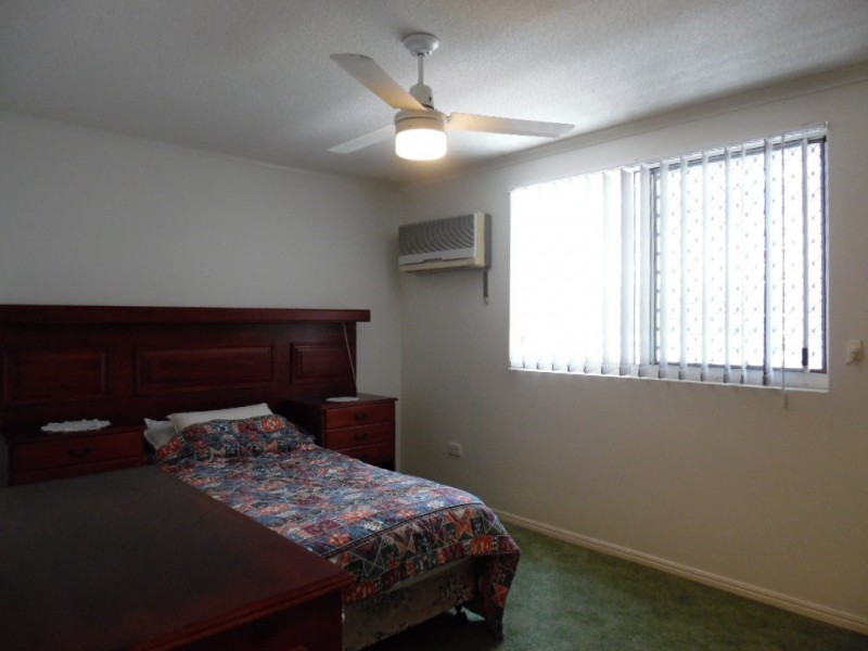 1/367 Esplanade, Scarness QLD 4655