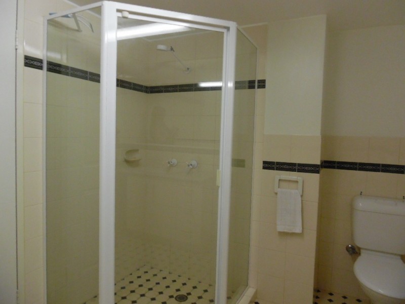 1/367 Esplanade, Scarness QLD 4655