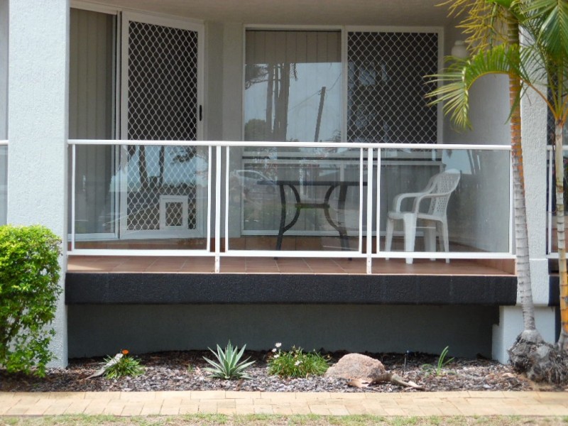 1/367 Esplanade, Scarness QLD 4655