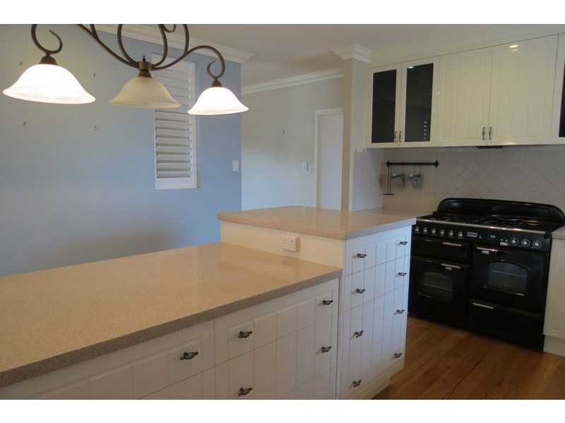 144b Truro Street, Urangan QLD 4655