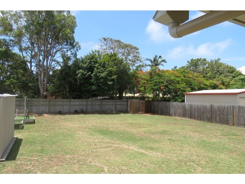 144b Truro Street, Urangan QLD 4655