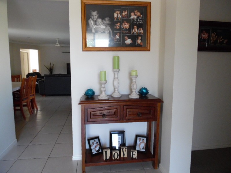 6 Yarrilee Circuit, Dundowran QLD 4655