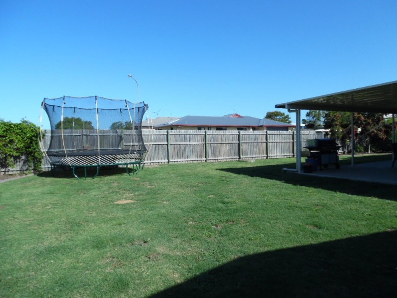 6 Yarrilee Circuit, Dundowran QLD 4655