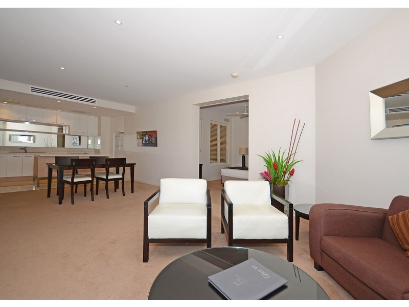 402/468 Esplanade, Torquay QLD 4655