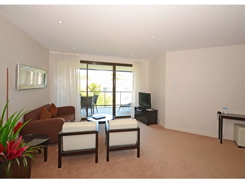 402/468 Esplanade, Torquay QLD 4655