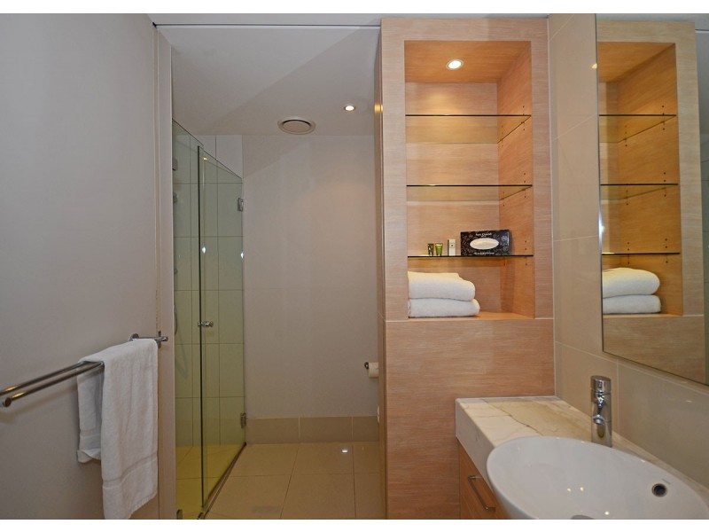 402/468 Esplanade, Torquay QLD 4655