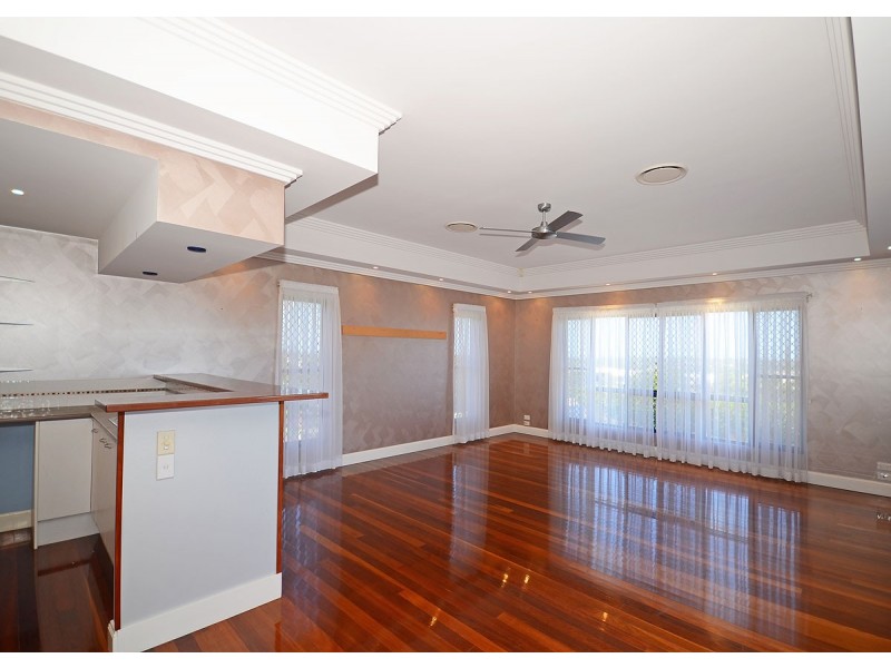 51 Gundesen Drive, Urraween QLD 4655