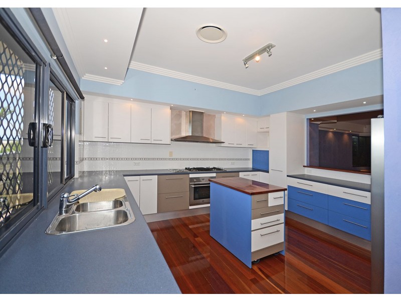 51 Gundesen Drive, Urraween QLD 4655