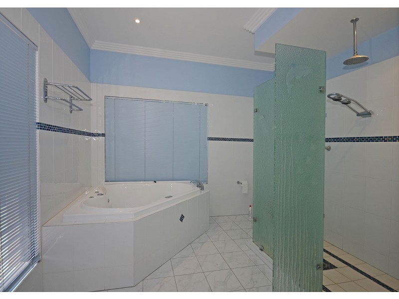 51 Gundesen Drive, Urraween QLD 4655