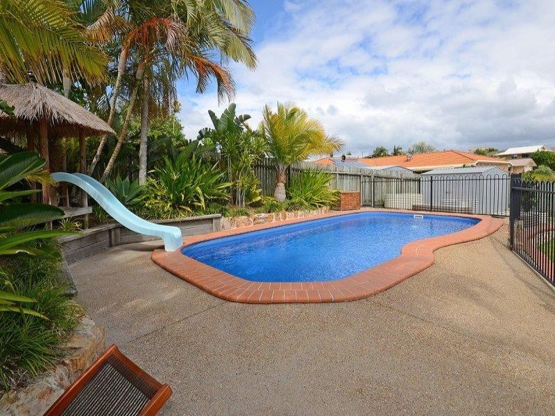 3 Faraday Court, Urraween QLD 4655