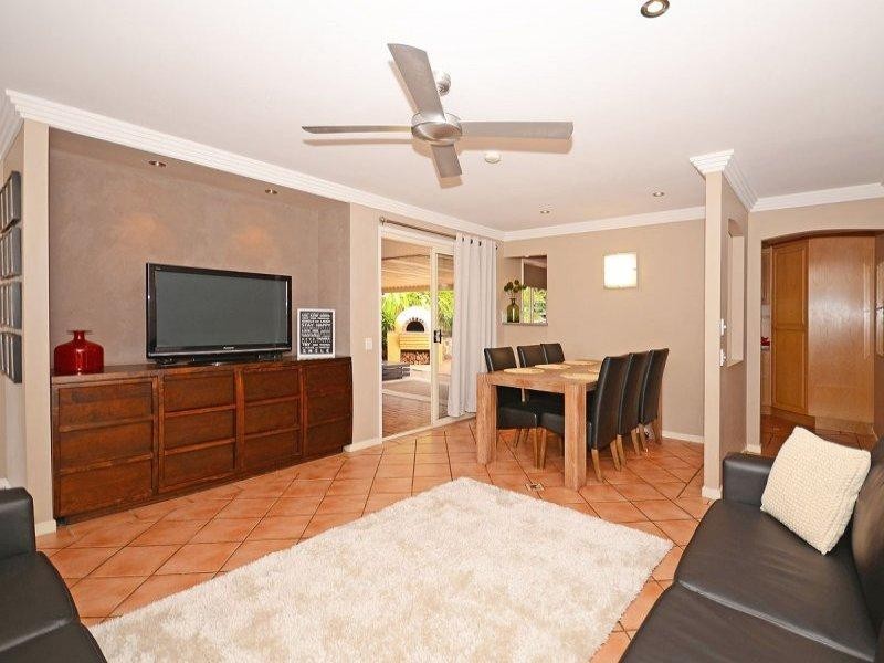 3 Faraday Court, Urraween QLD 4655