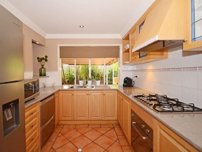 3 Faraday Court, Urraween QLD 4655
