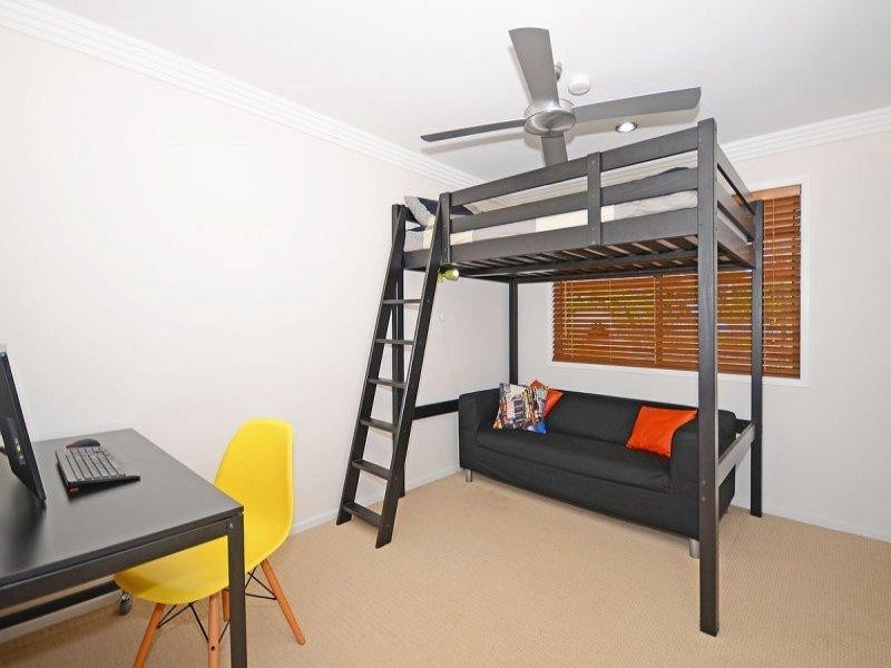 3 Faraday Court, Urraween QLD 4655