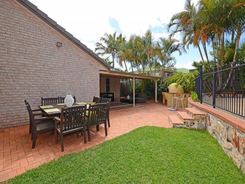 3 Faraday Court, Urraween QLD 4655
