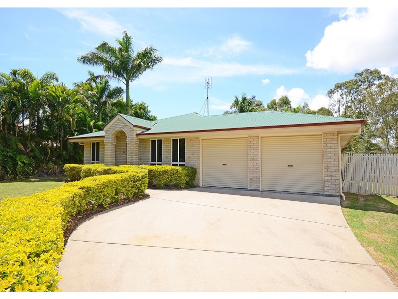 5 Coast Bay Close, Point Vernon QLD 4655