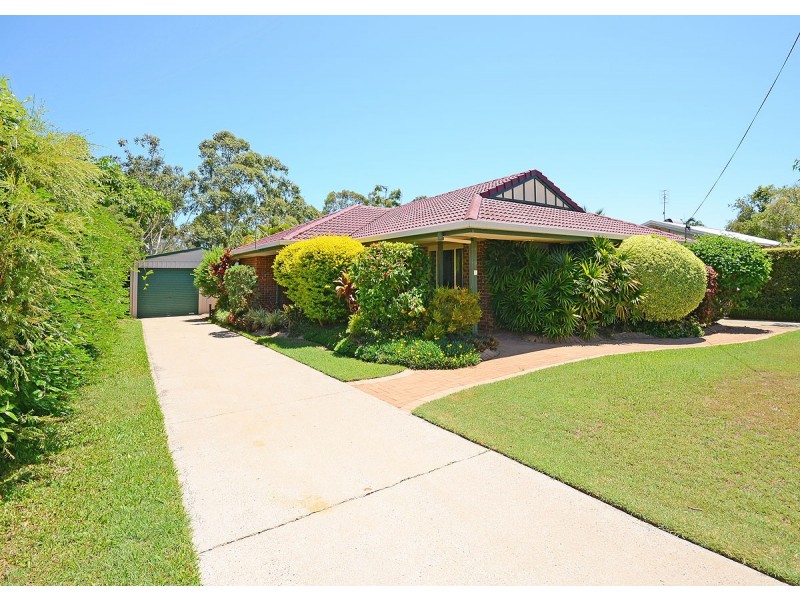 11 Parkway Drive, Scarness QLD 4655