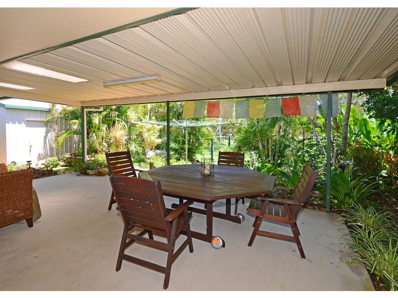 11 Parkway Drive, Scarness QLD 4655