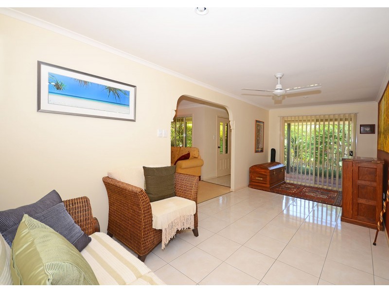 11 Parkway Drive, Scarness QLD 4655