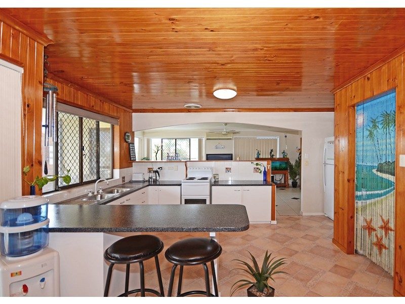 3 Martin Street, Point Vernon QLD 4655