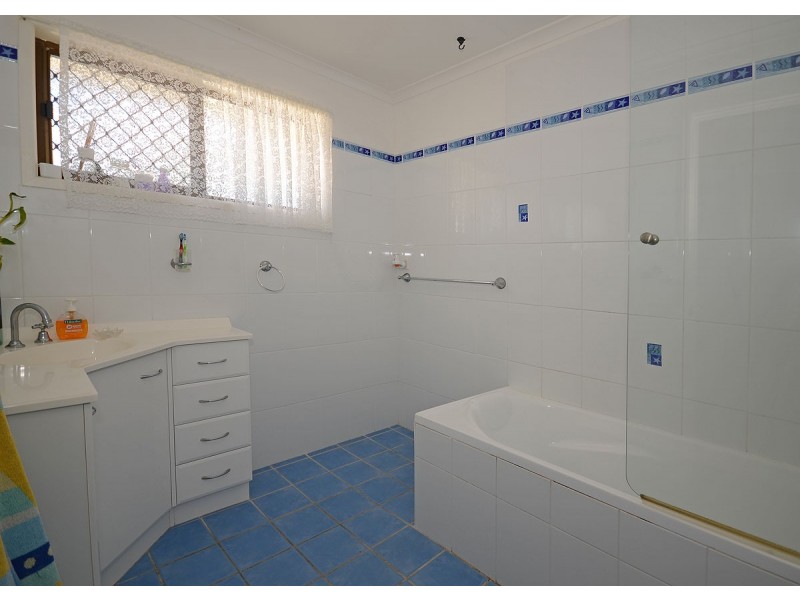 3 Martin Street, Point Vernon QLD 4655