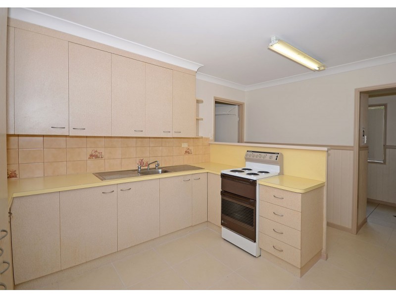 3 Martin Street, Point Vernon QLD 4655