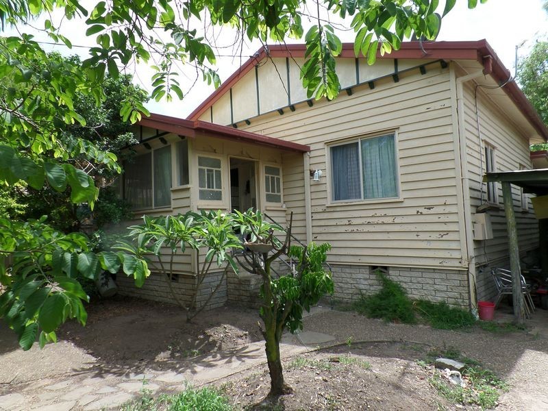 92 Bideford Street, Torquay QLD 4655