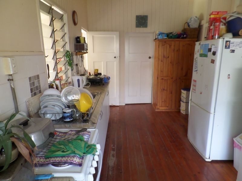 92 Bideford Street, Torquay QLD 4655