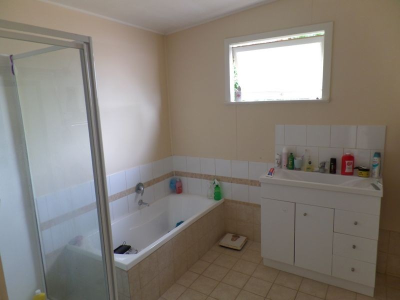 92 Bideford Street, Torquay QLD 4655