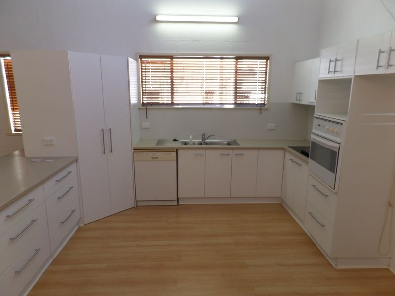 35 Truro Street, Torquay QLD 4655