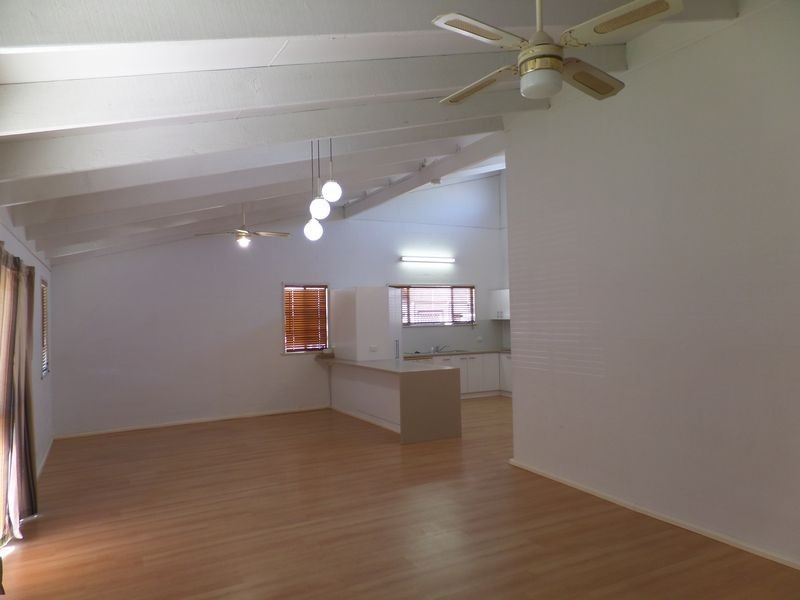 35 Truro Street, Torquay QLD 4655