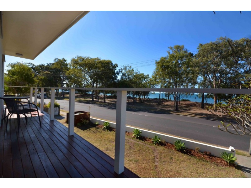 545 Charlton Esplanade, Urangan QLD 4655