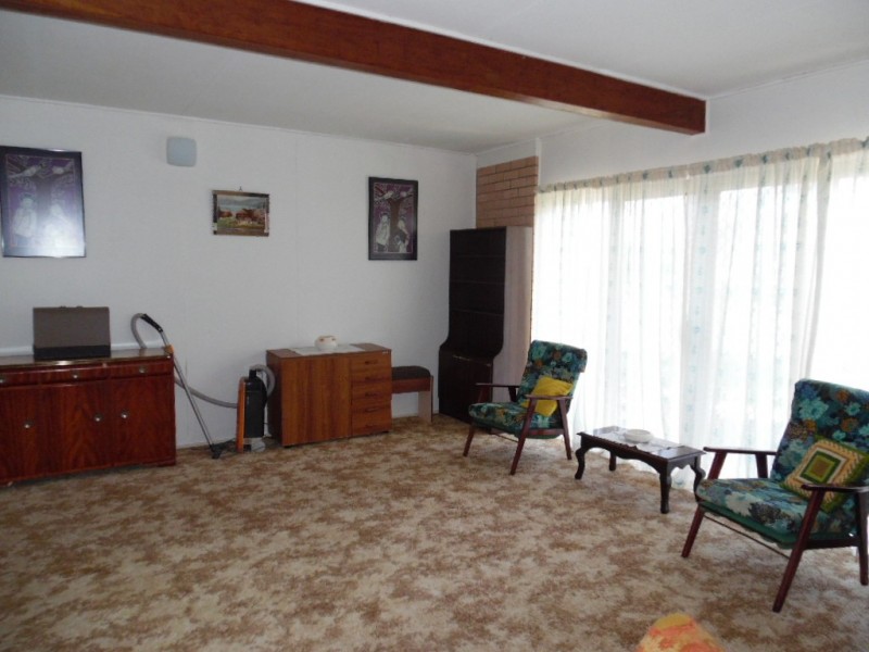 14 Kurrajong Crescent, Point Vernon QLD 4655