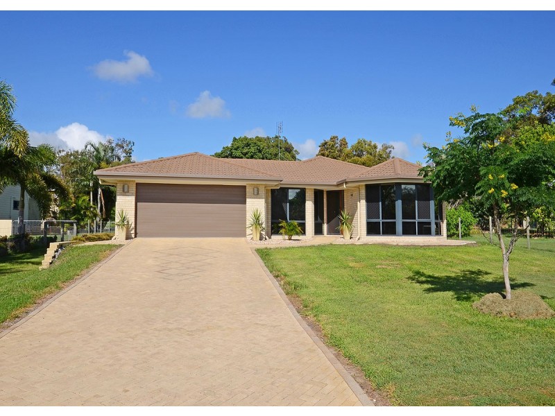19 Beacon Road, Booral QLD 4655