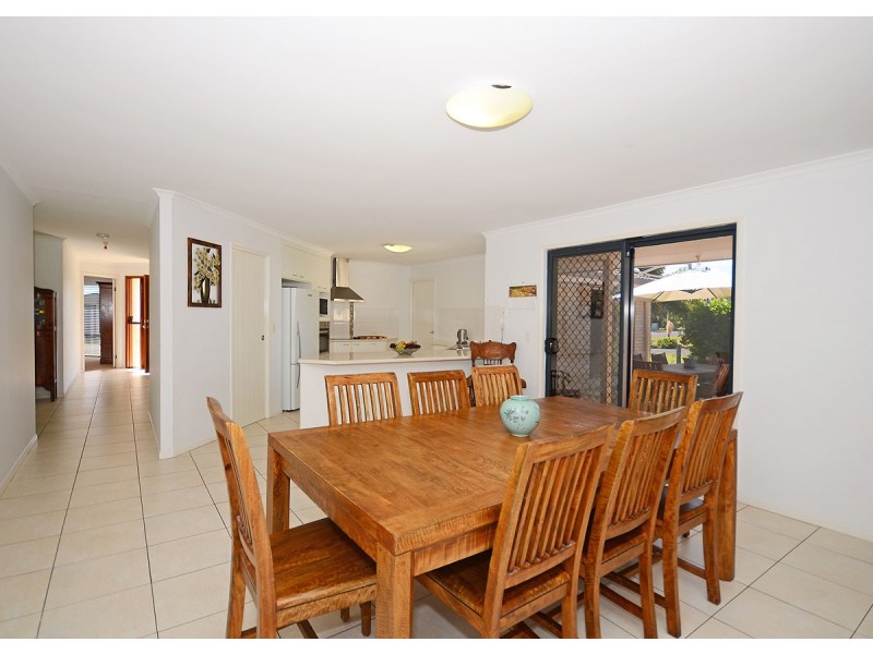 19 Beacon Road, Booral QLD 4655