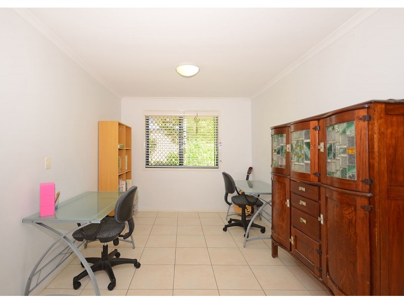 19 Beacon Road, Booral QLD 4655