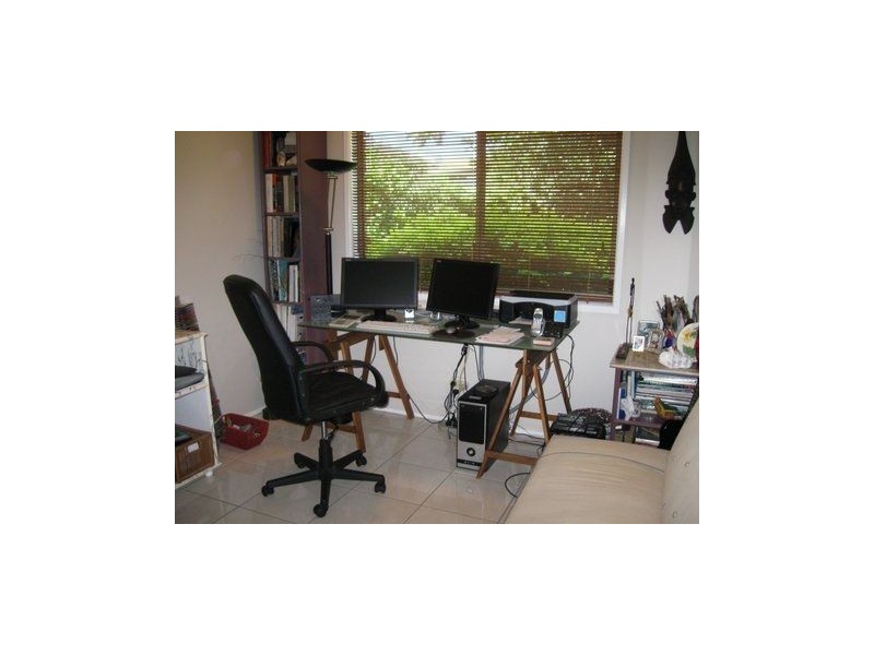 2/70 Hibiscus Street, Urangan QLD 4655