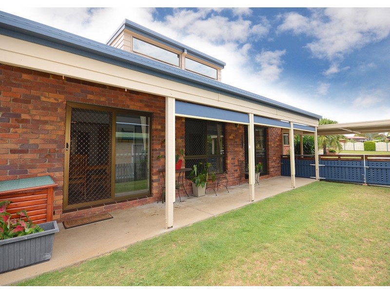 42 Ian Avenue, Kawungan QLD 4655