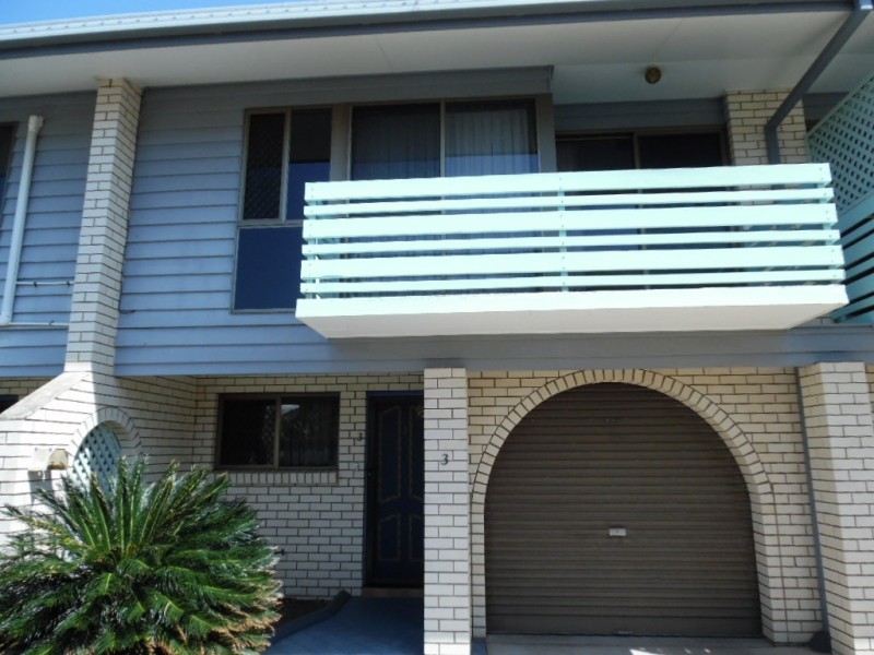 3/20 Cypress Street, Torquay QLD 4655