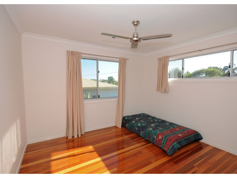 37 Miller Street, Urangan QLD 4655