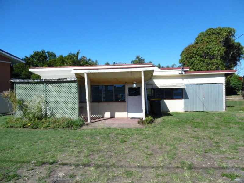 77 Cypress Street, Torquay QLD 4655