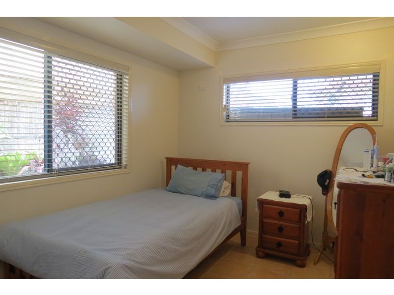 2 Queensbury Grove, Urraween QLD 4655