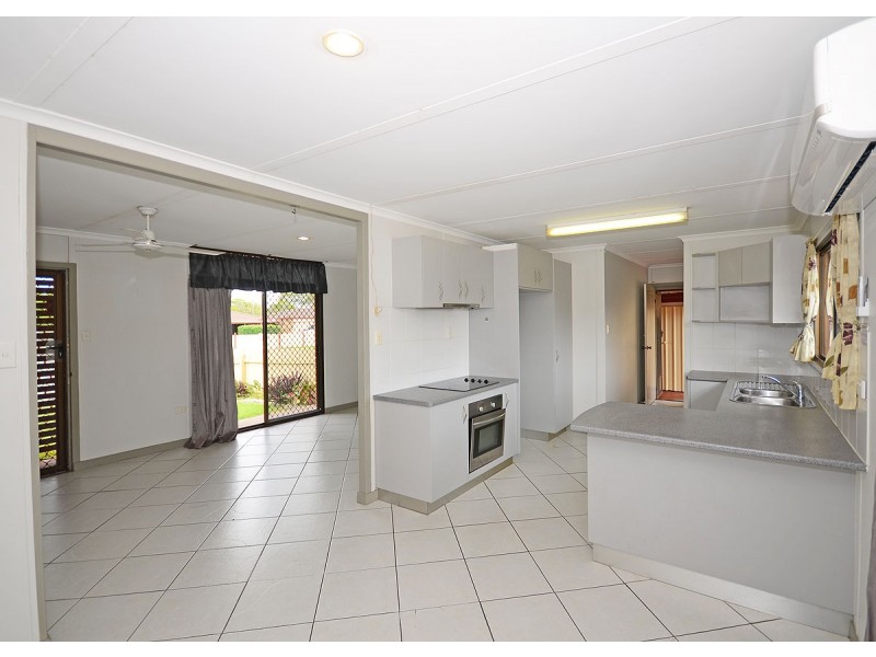 24 Kuruman Street, Scarness QLD 4655