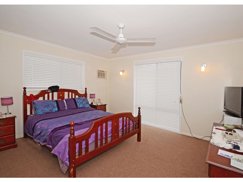 22 Kuruman Street, Scarness QLD 4655