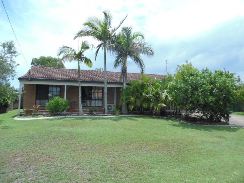 8 Melong Street, Scarness QLD 4655