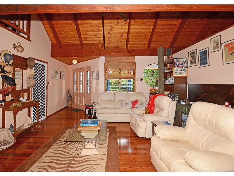 23 Moreton Street, Toogoom QLD 4655