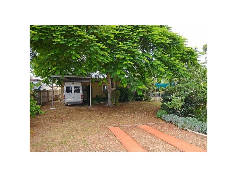 23 Moreton Street, Toogoom QLD 4655