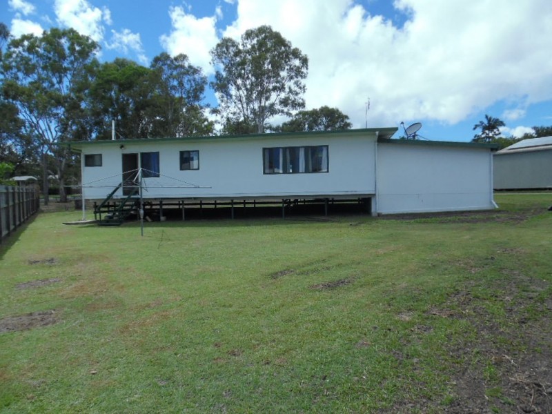 12 West Street, Torquay QLD 4655